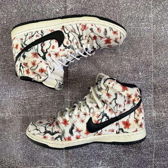 dunk high pro sb cherry blossom